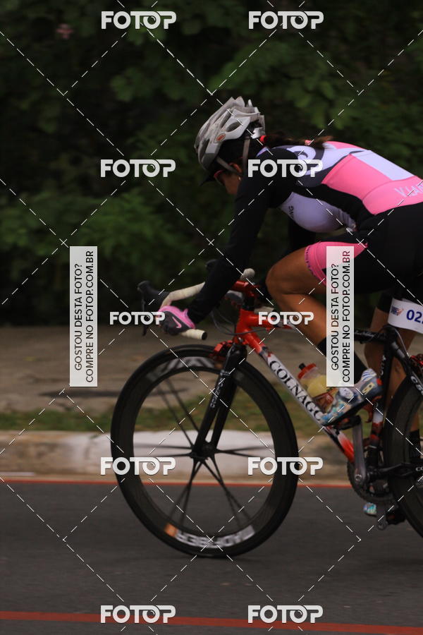 Buy your photos of the eventVSERIES Duathlon & Running on Fotop