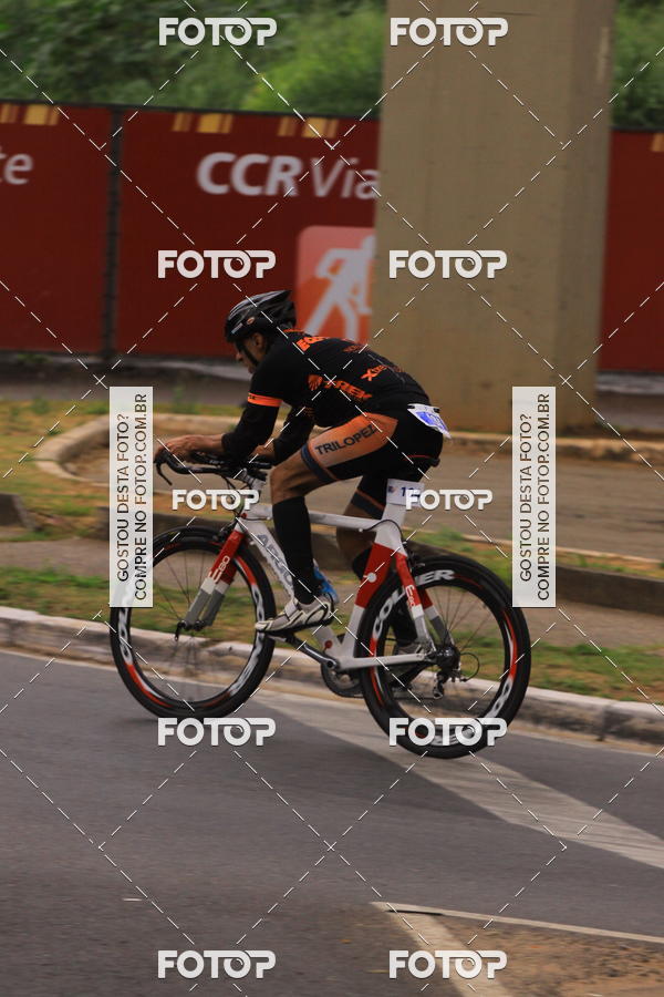 Buy your photos of the eventVSERIES Duathlon & Running on Fotop