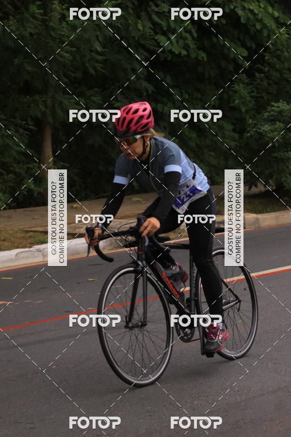 Buy your photos of the eventVSERIES Duathlon & Running on Fotop