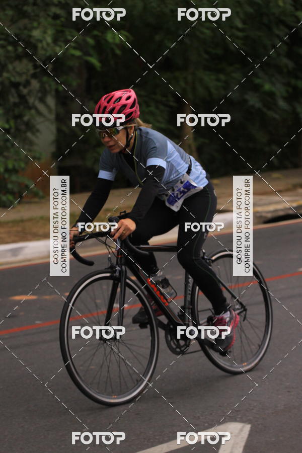 Buy your photos of the eventVSERIES Duathlon & Running on Fotop