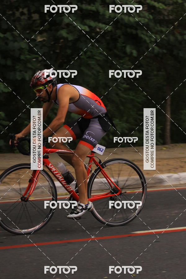 Buy your photos of the eventVSERIES Duathlon & Running on Fotop