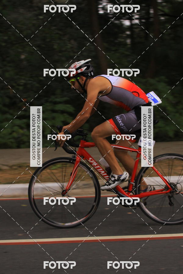 Buy your photos of the eventVSERIES Duathlon & Running on Fotop