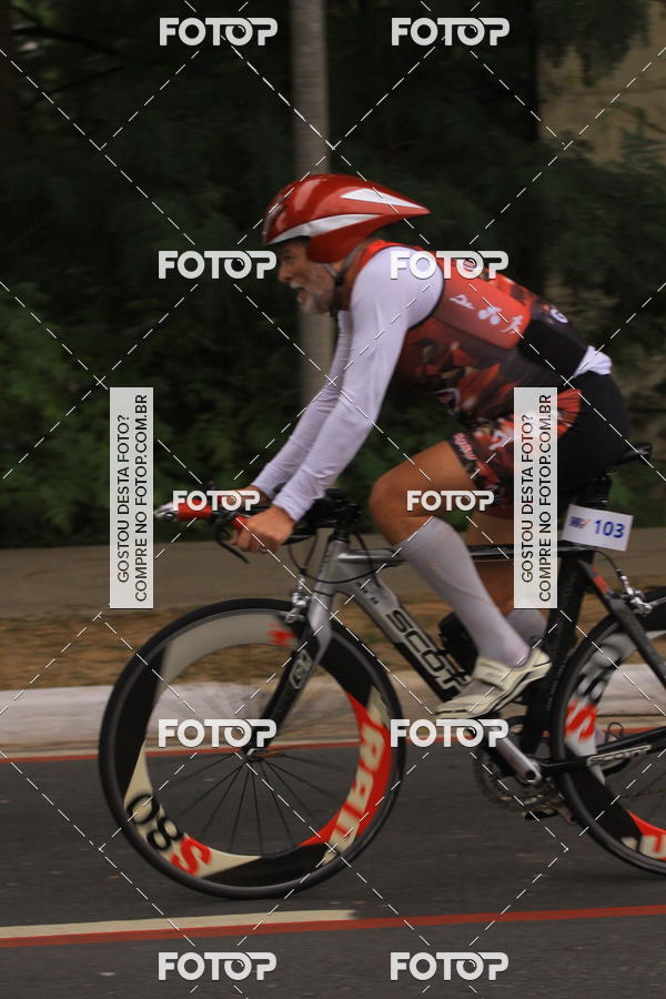 Buy your photos of the eventVSERIES Duathlon & Running on Fotop