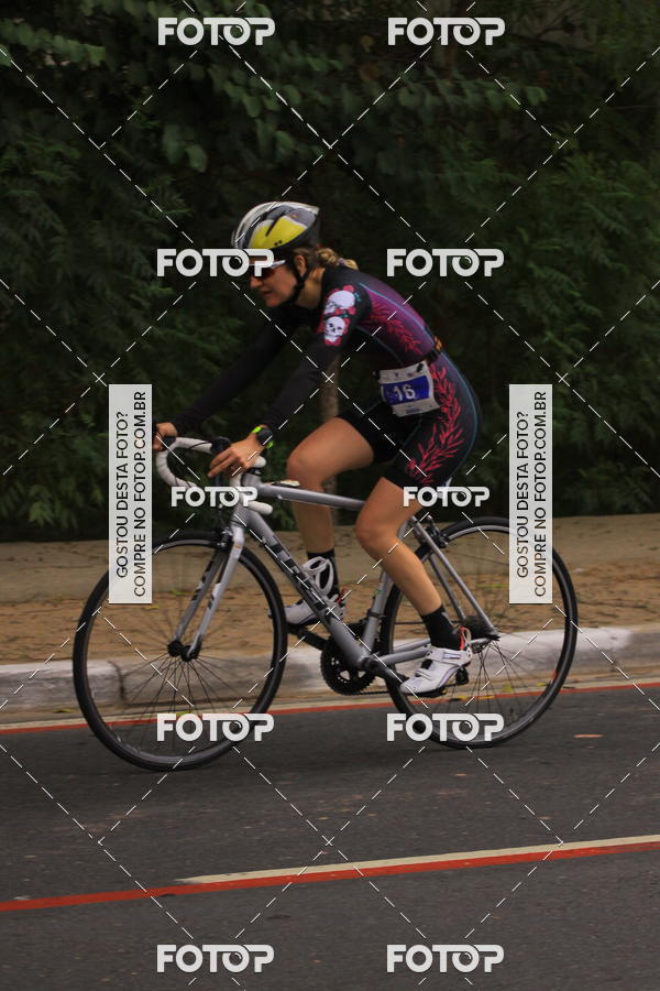 Buy your photos of the eventVSERIES Duathlon & Running on Fotop