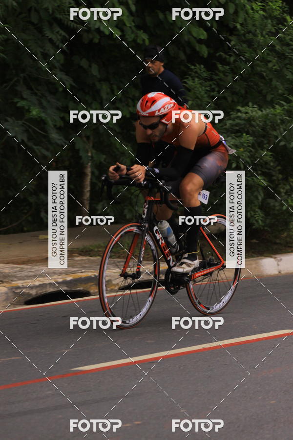 Buy your photos of the eventVSERIES Duathlon & Running on Fotop