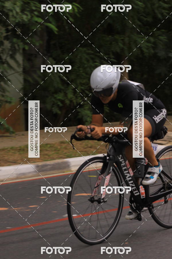 Buy your photos of the eventVSERIES Duathlon & Running on Fotop