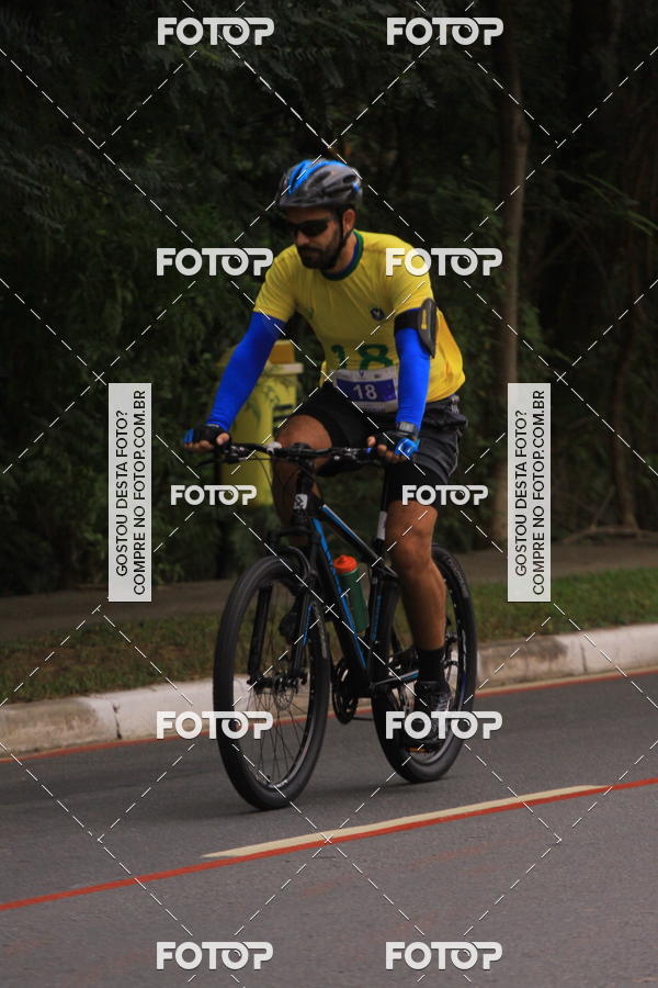 Buy your photos of the eventVSERIES Duathlon & Running on Fotop