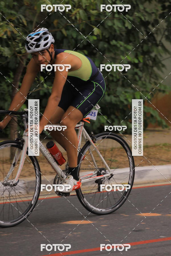 Buy your photos of the eventVSERIES Duathlon & Running on Fotop