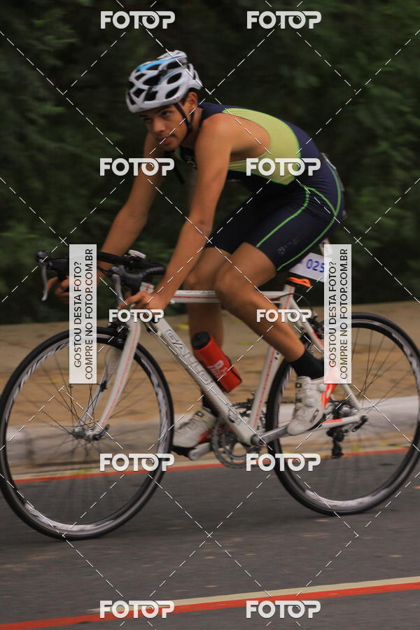 Buy your photos of the eventVSERIES Duathlon & Running on Fotop