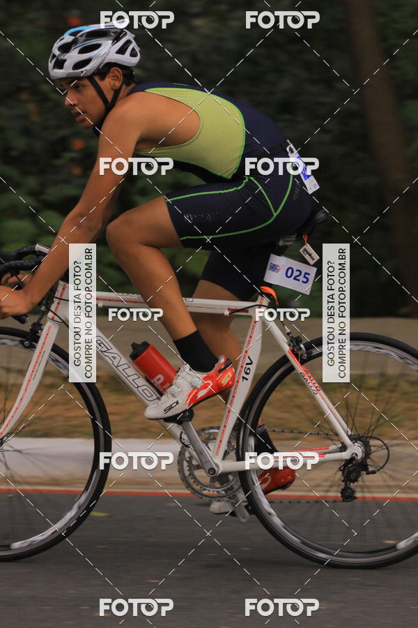 Buy your photos of the eventVSERIES Duathlon & Running on Fotop