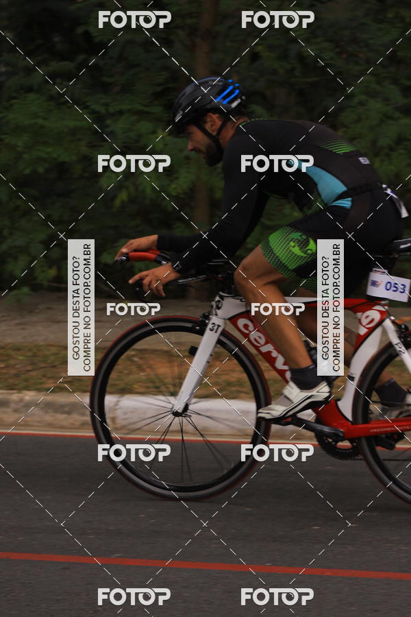 Buy your photos of the eventVSERIES Duathlon & Running on Fotop