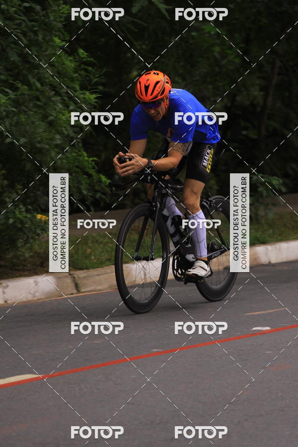 Buy your photos of the eventVSERIES Duathlon & Running on Fotop