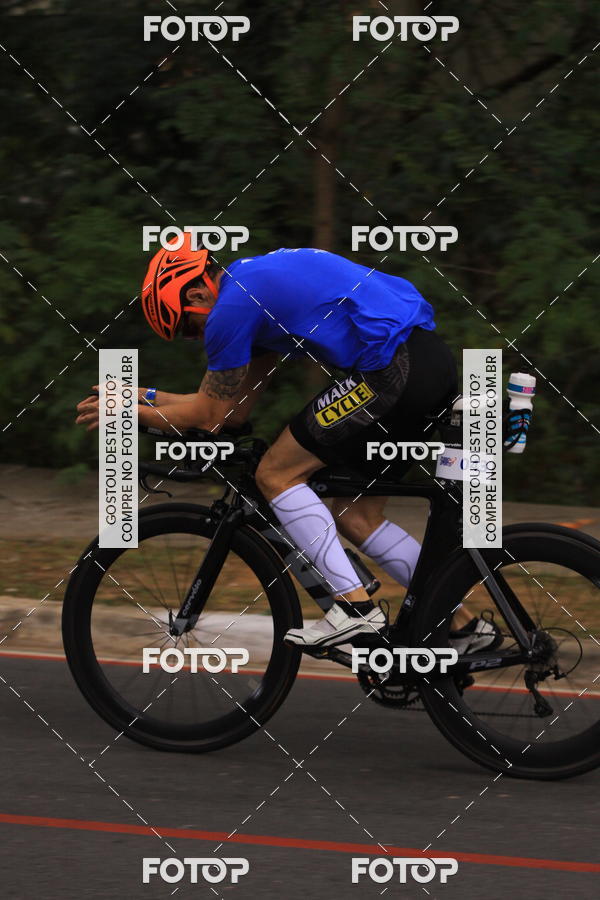 Buy your photos of the eventVSERIES Duathlon & Running on Fotop