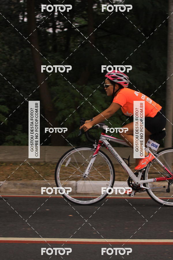 Buy your photos of the eventVSERIES Duathlon & Running on Fotop