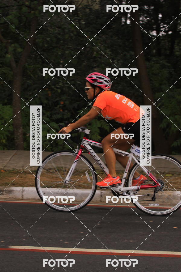 Buy your photos of the eventVSERIES Duathlon & Running on Fotop