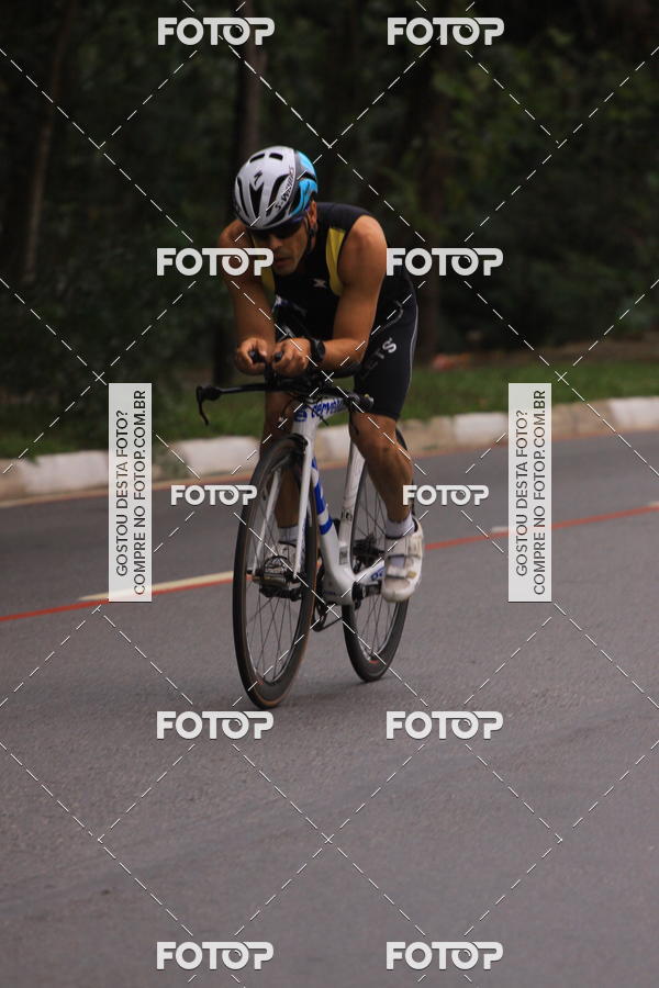 Buy your photos of the eventVSERIES Duathlon & Running on Fotop