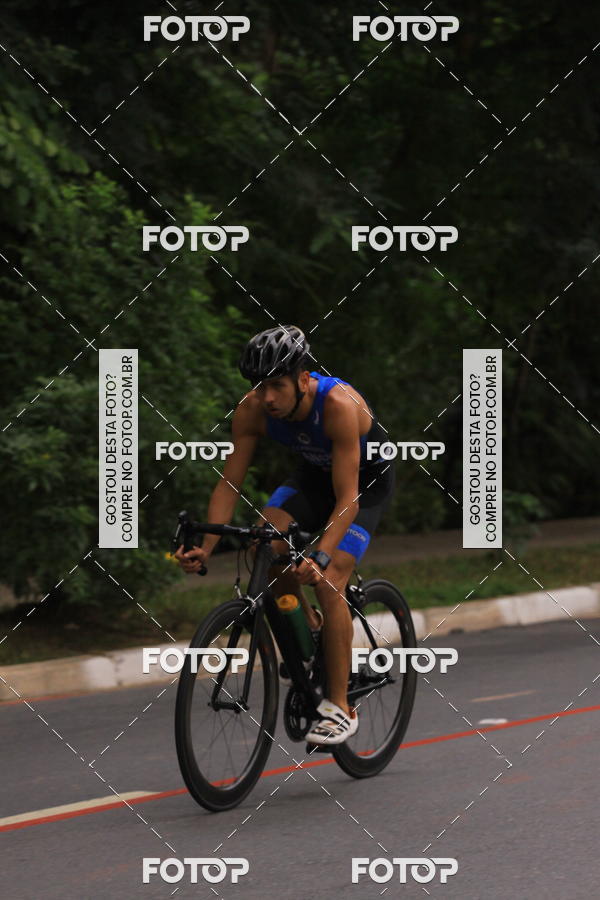 Buy your photos of the eventVSERIES Duathlon & Running on Fotop