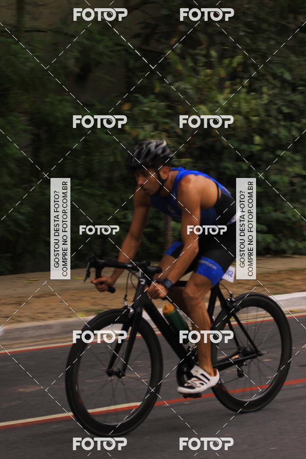 Buy your photos of the eventVSERIES Duathlon & Running on Fotop