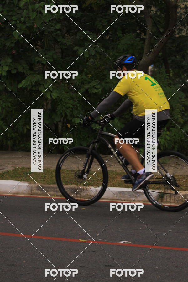 Buy your photos of the eventVSERIES Duathlon & Running on Fotop