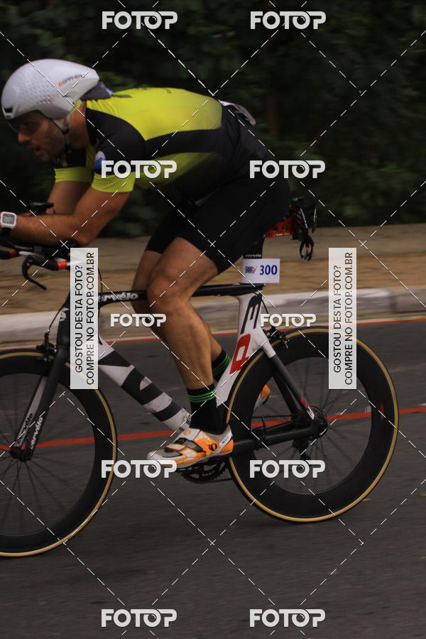 Buy your photos of the eventVSERIES Duathlon & Running on Fotop