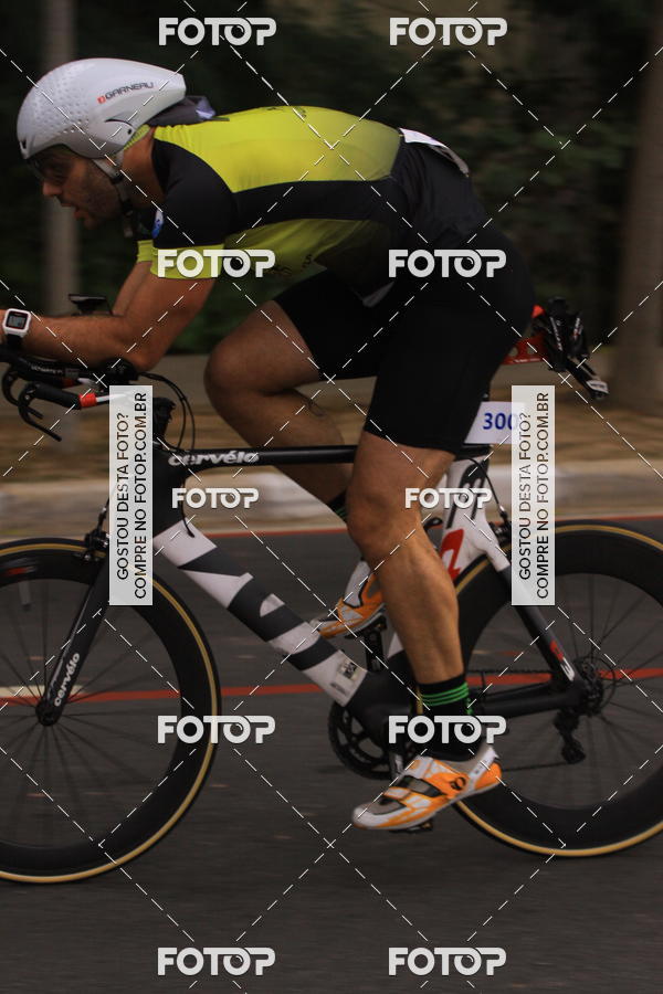 Buy your photos of the eventVSERIES Duathlon & Running on Fotop