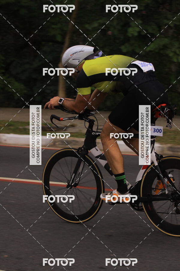 Buy your photos of the eventVSERIES Duathlon & Running on Fotop