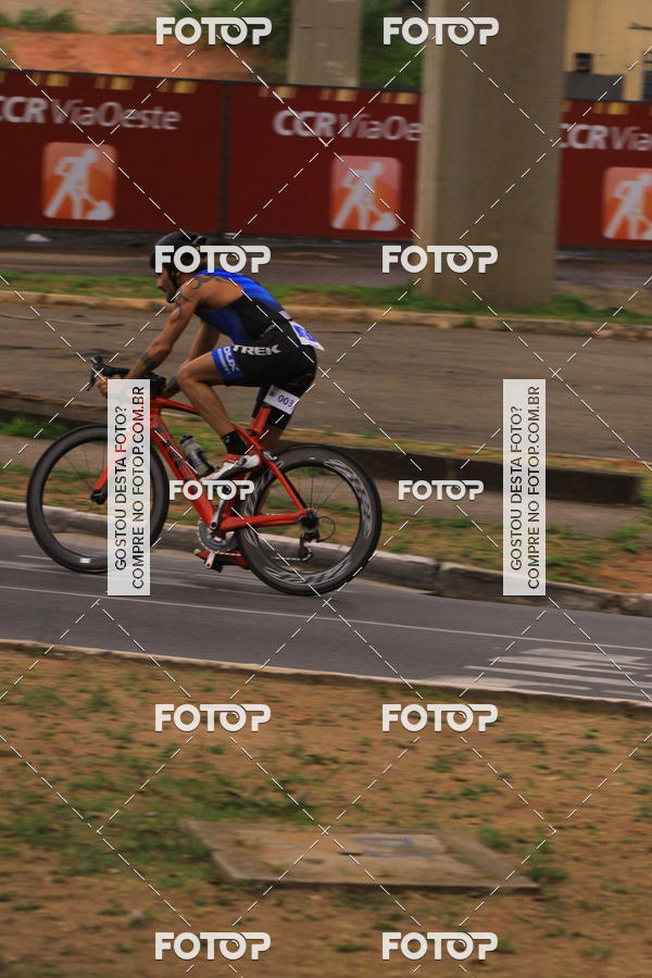 Buy your photos of the eventVSERIES Duathlon & Running on Fotop