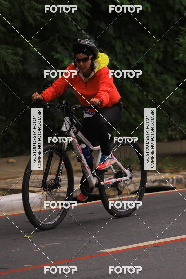 Buy your photos of the eventVSERIES Duathlon & Running on Fotop