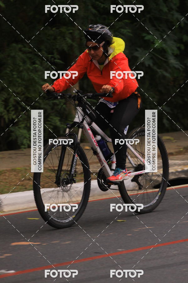 Buy your photos of the eventVSERIES Duathlon & Running on Fotop