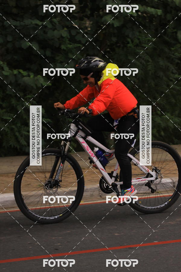 Buy your photos of the eventVSERIES Duathlon & Running on Fotop