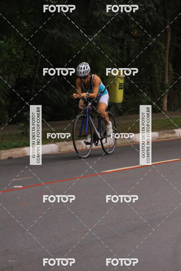 Buy your photos of the eventVSERIES Duathlon & Running on Fotop