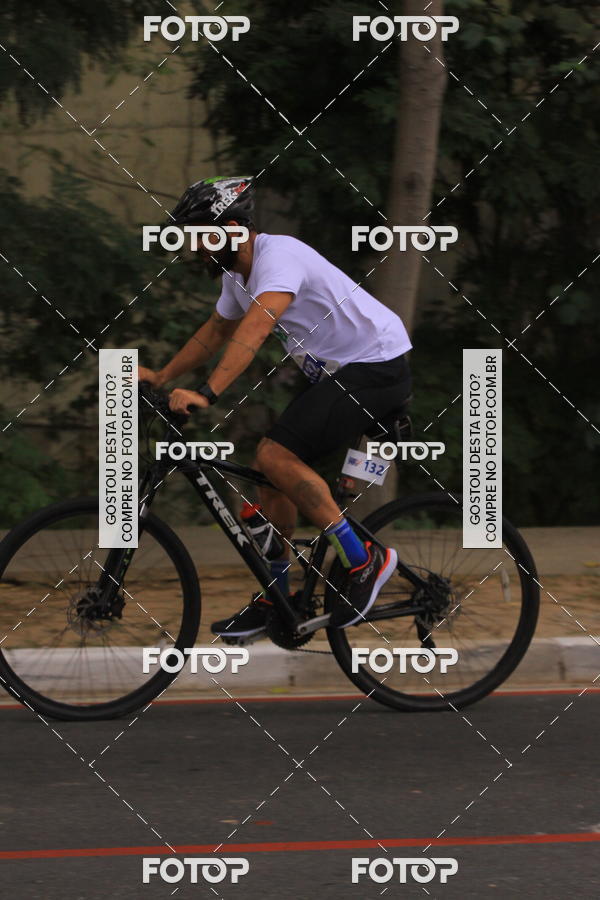 Buy your photos of the eventVSERIES Duathlon & Running on Fotop