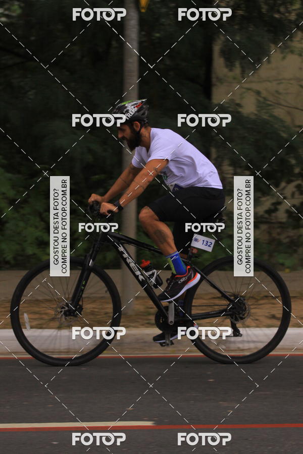 Buy your photos of the eventVSERIES Duathlon & Running on Fotop