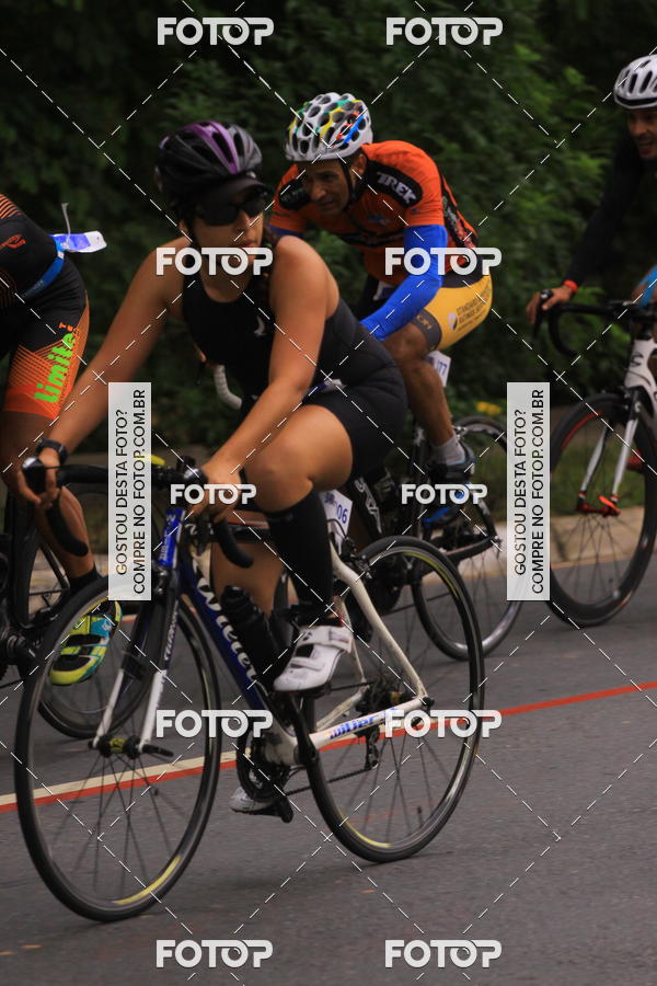 Buy your photos of the eventVSERIES Duathlon & Running on Fotop