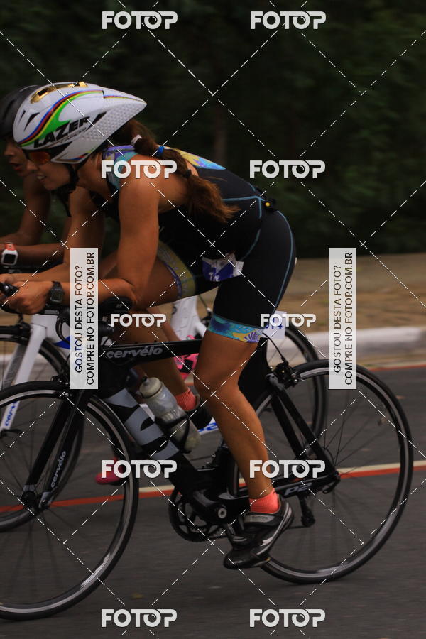 Buy your photos of the eventVSERIES Duathlon & Running on Fotop