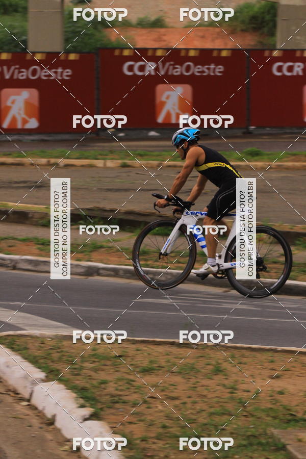 Buy your photos of the eventVSERIES Duathlon & Running on Fotop