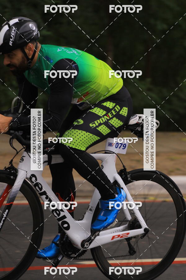 Buy your photos of the eventVSERIES Duathlon & Running on Fotop