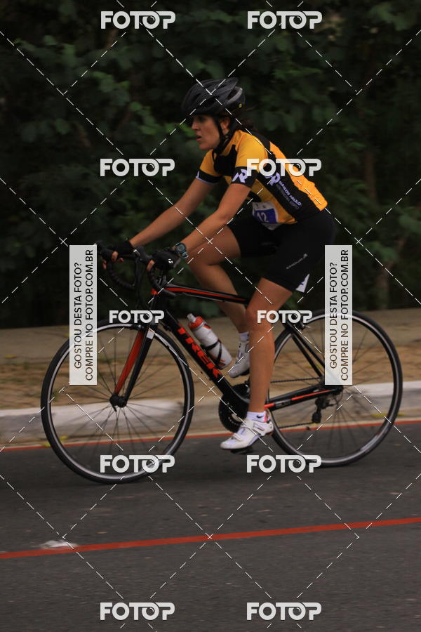 Buy your photos of the eventVSERIES Duathlon & Running on Fotop