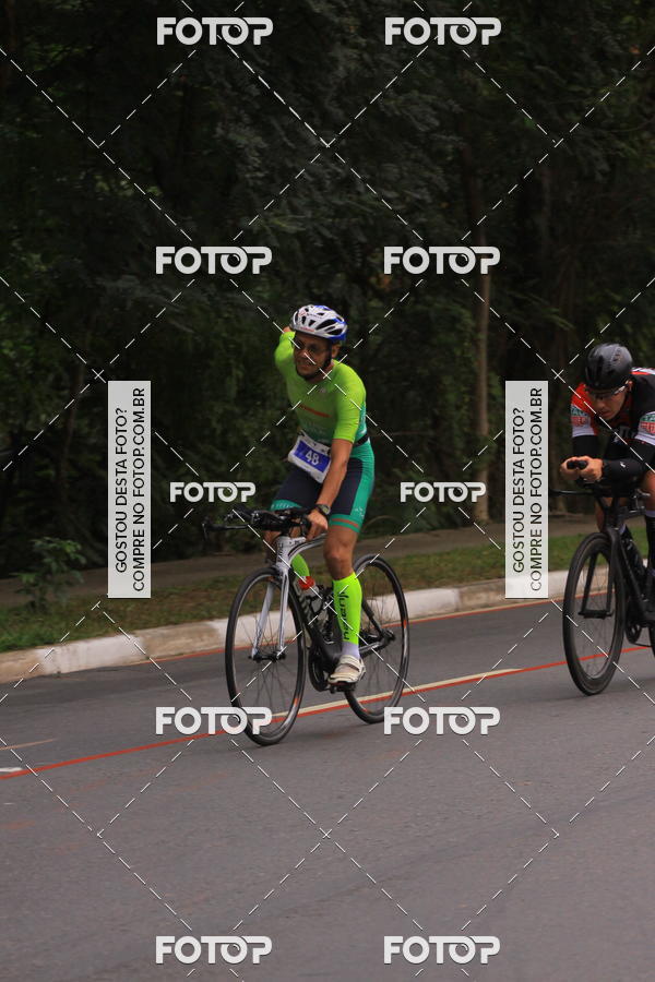 Buy your photos of the eventVSERIES Duathlon & Running on Fotop