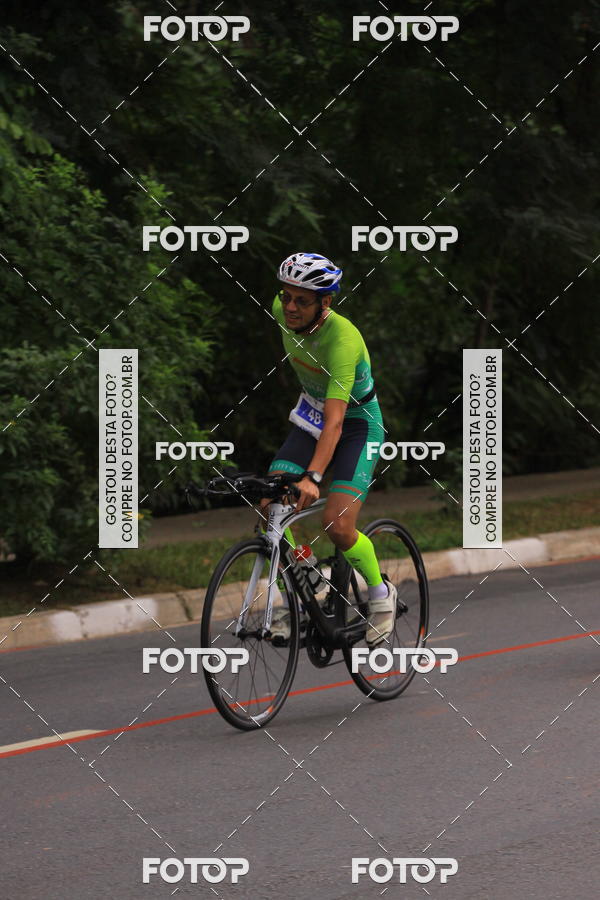 Buy your photos of the eventVSERIES Duathlon & Running on Fotop