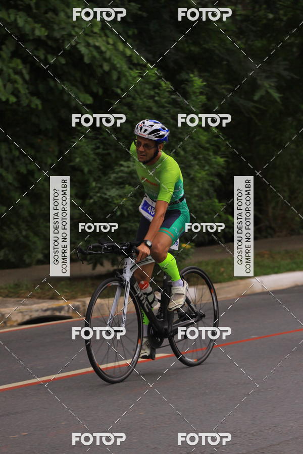 Buy your photos of the eventVSERIES Duathlon & Running on Fotop