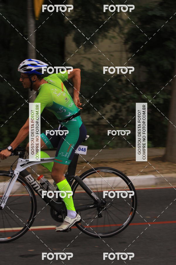 Buy your photos of the eventVSERIES Duathlon & Running on Fotop