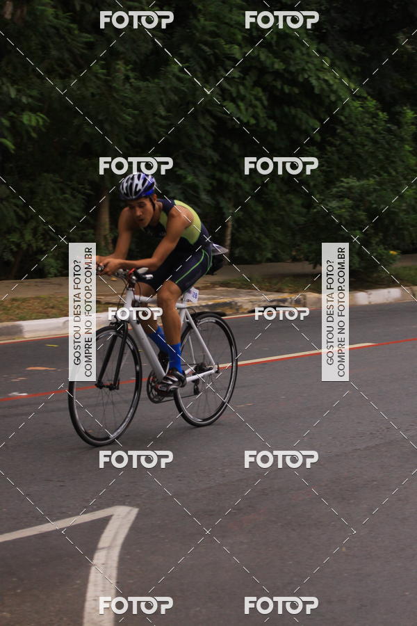 Buy your photos of the eventVSERIES Duathlon & Running on Fotop