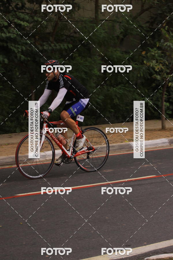 Buy your photos of the eventVSERIES Duathlon & Running on Fotop