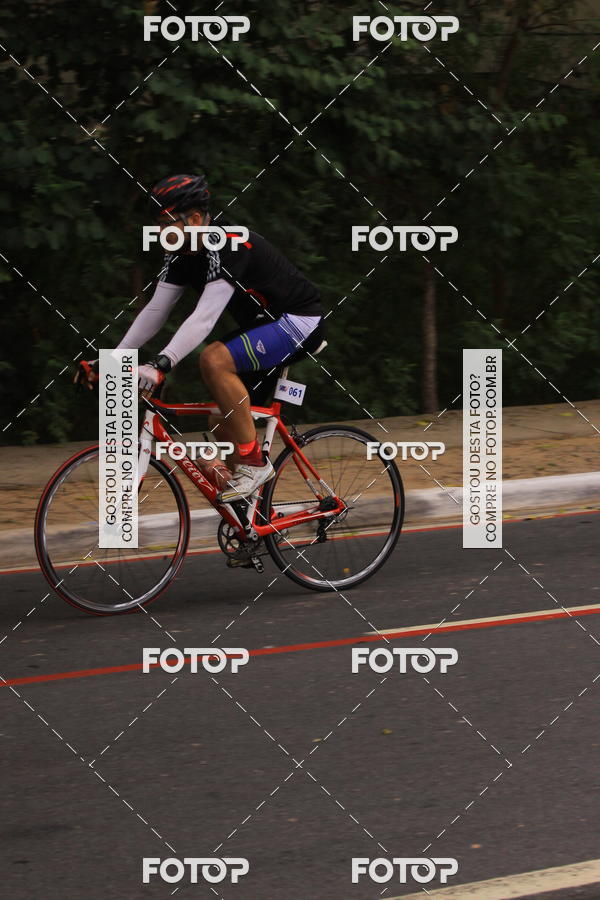 Buy your photos of the eventVSERIES Duathlon & Running on Fotop