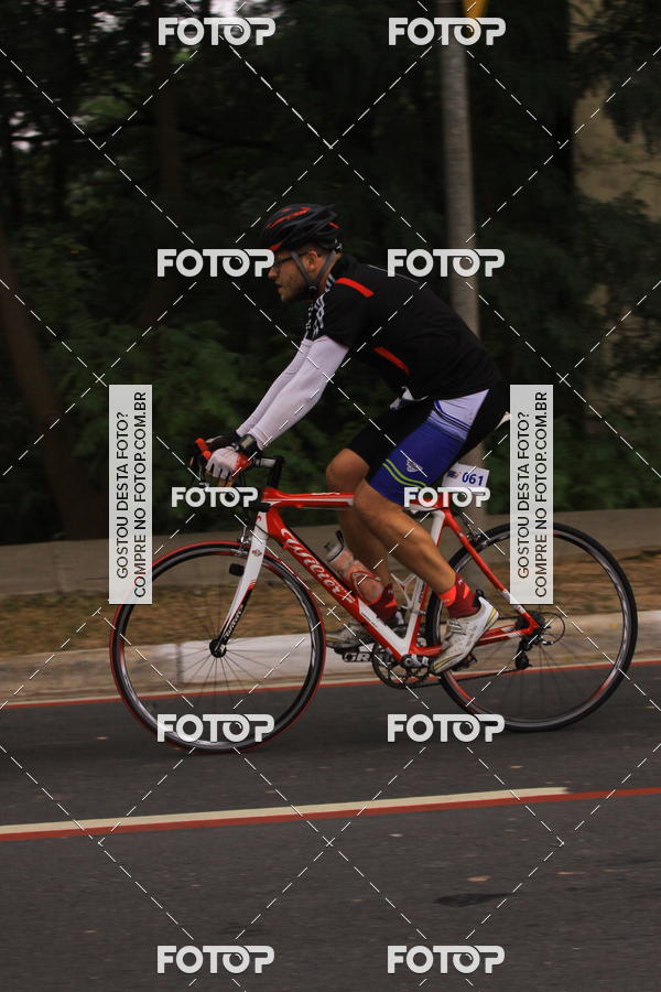 Buy your photos of the eventVSERIES Duathlon & Running on Fotop