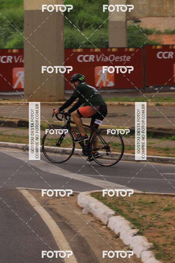 Buy your photos of the eventVSERIES Duathlon & Running on Fotop
