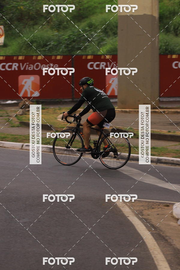 Buy your photos of the eventVSERIES Duathlon & Running on Fotop