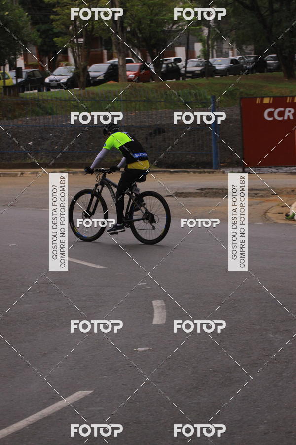 Buy your photos of the eventVSERIES Duathlon & Running on Fotop