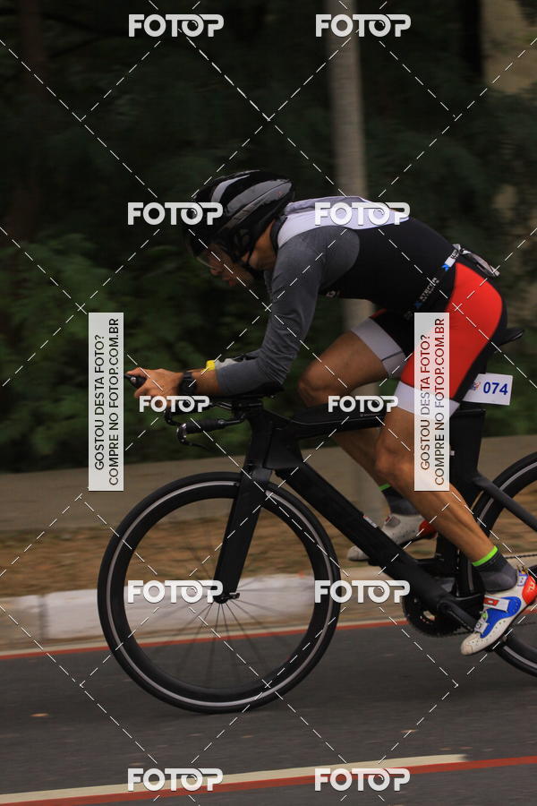 Buy your photos of the eventVSERIES Duathlon & Running on Fotop